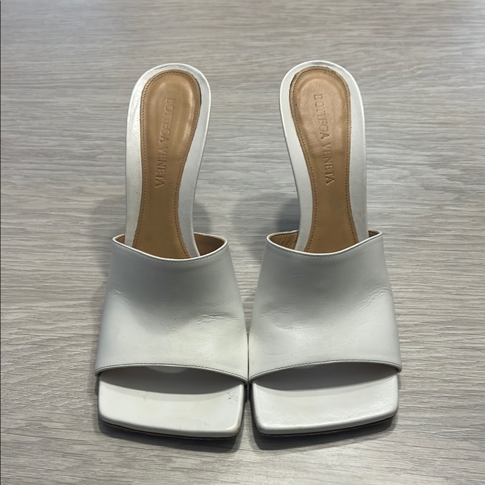 Bottega Veneta White Stretch Leather Mules